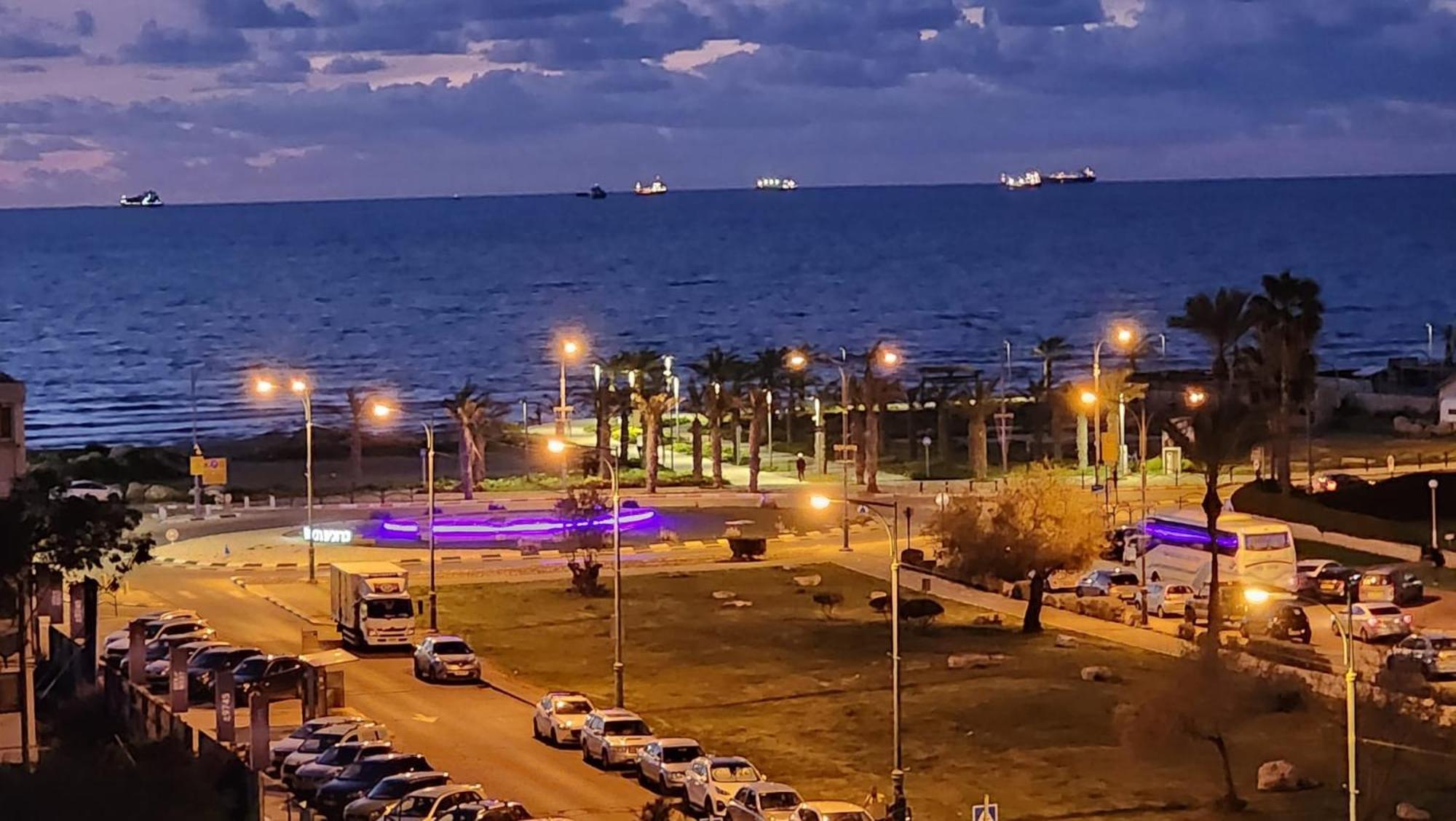 Haifa Night'S Экстерьер фото